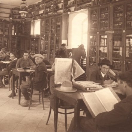 Reading room at Bet Neeman, the Midrash Abarbanel Library, 1902 (photo Zadok Basan)